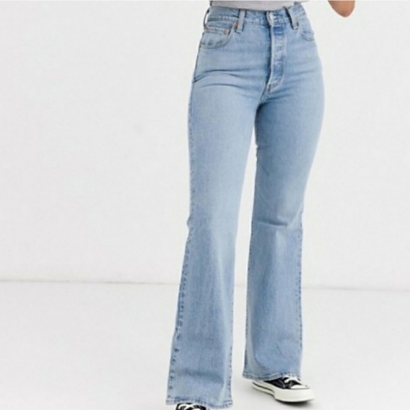 levi's split flare